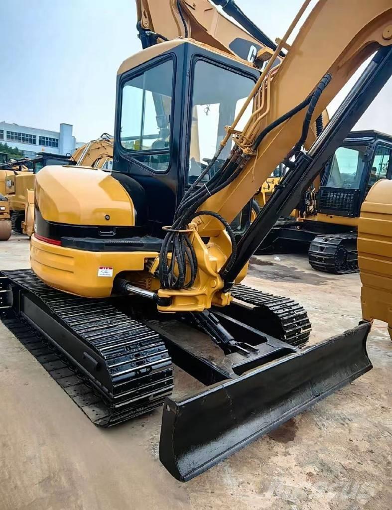 CAT 304 C CR Mini rýpadla < 7t