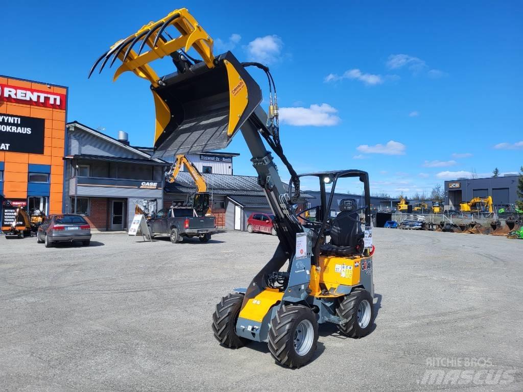 GiANT G 1200 Víceúčelové nakladače