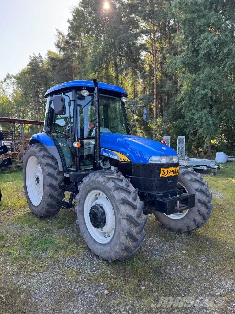 New Holland TD 5040 Traktory