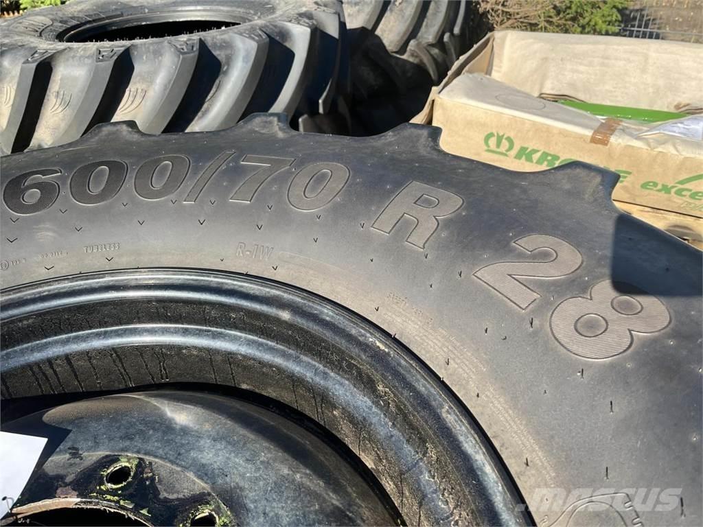 Mitas 600/70R30 Pneumatiky, kola a ráfky
