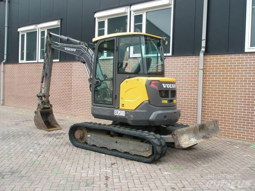 Volvo ECR50D Mini rýpadla < 7t