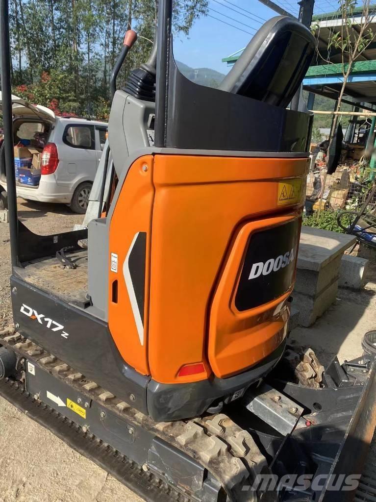 Doosan DX 17 Mini rýpadla < 7t