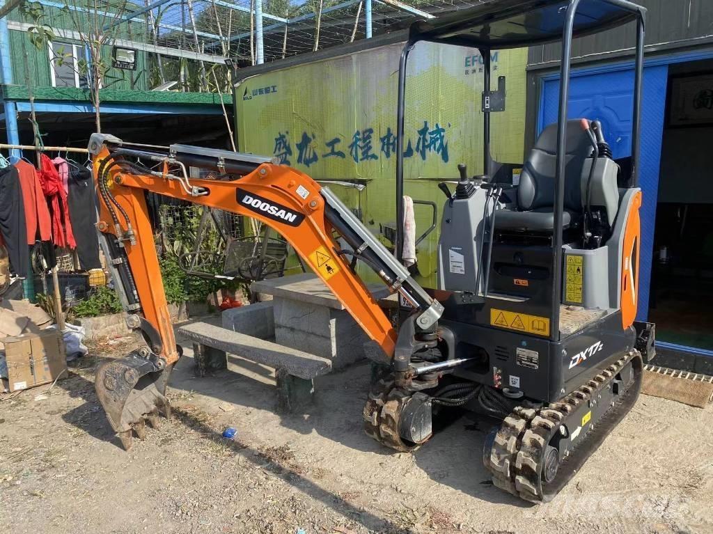 Doosan DX 17 Mini rýpadla < 7t