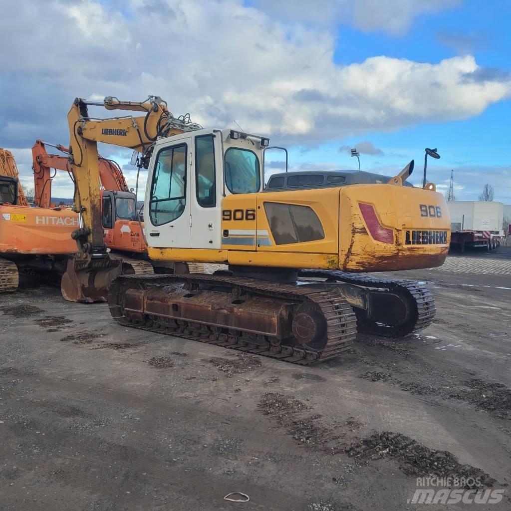Liebherr R906 Pásová rýpadla