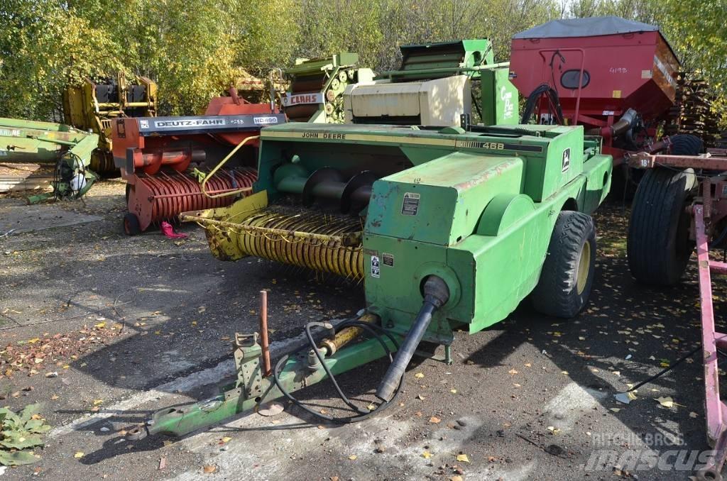 John Deere 468 Lis na hranaté balíky