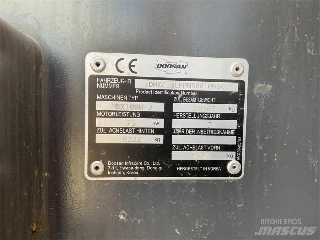 Doosan DX100W-7 Kolová rýpadla