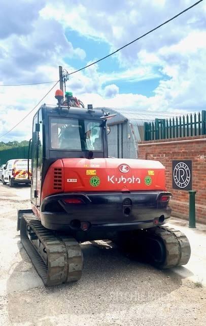 Kubota KX 080-4 Midi rýpadla 7t - 12t