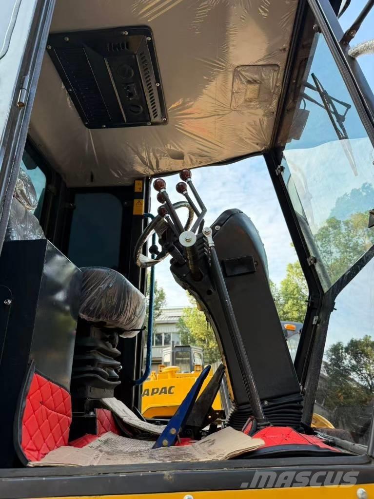 XCMG GR 1803 Grejdry
