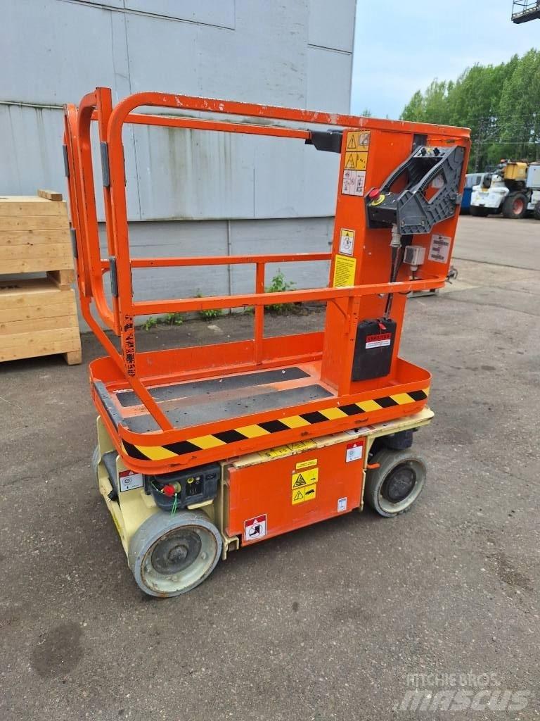 JLG 1230 ES Nůžková zvedací plošina