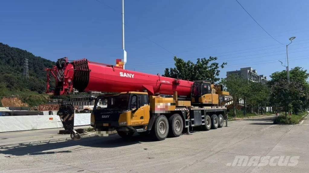 Sany STC1300C8-8 Univerzální terénní jeřáby