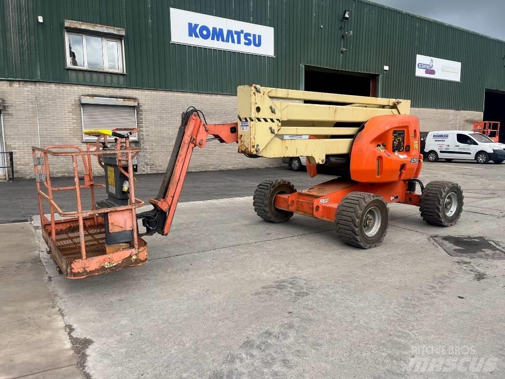 JLG 450 AJ Kloubové plošiny