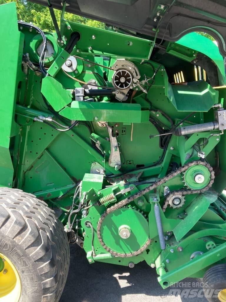 John Deere F441R Lis na válcové balíky
