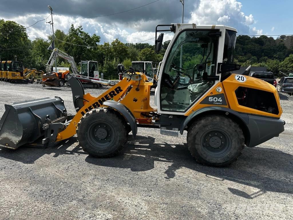 Liebherr 504 Compact Kolové nakladače