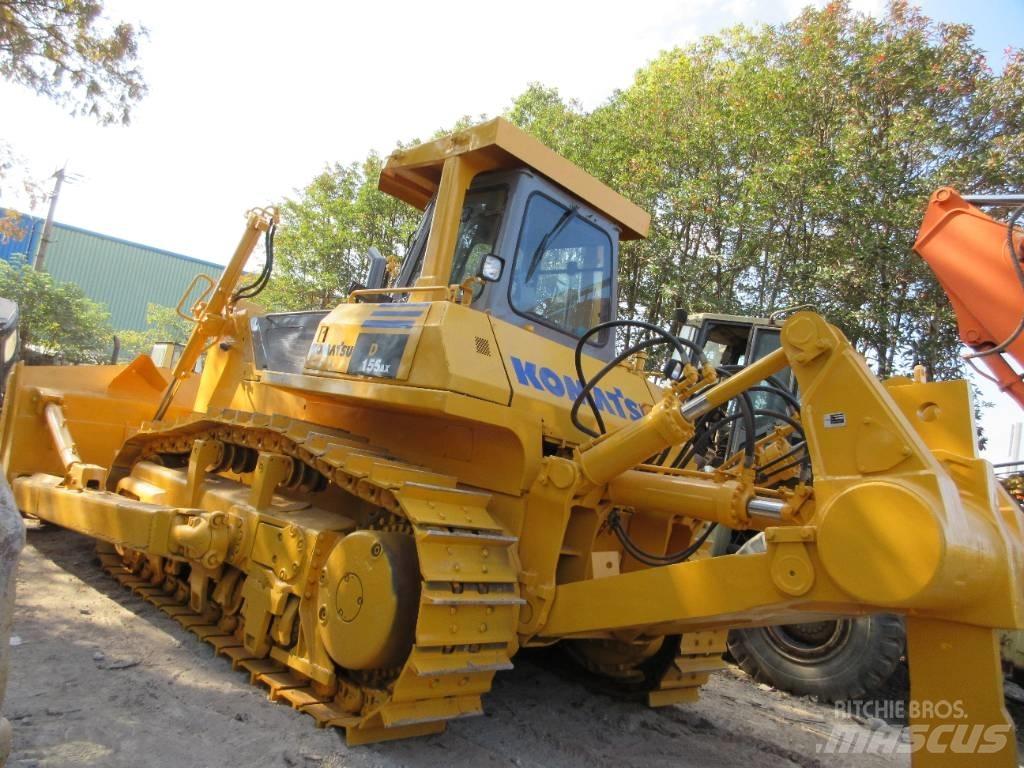 Komatsu D 155A Pásové dozery