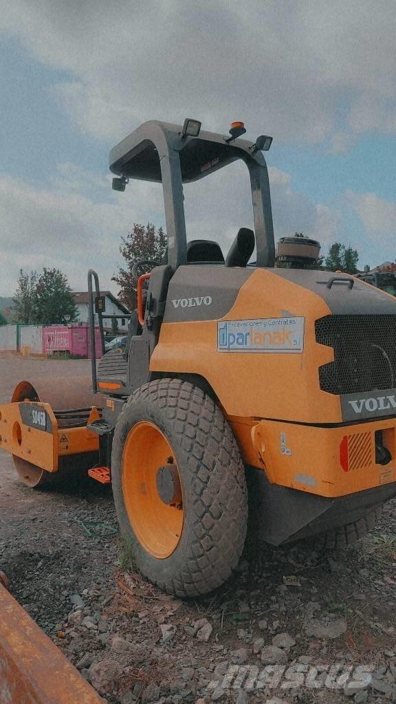 Volvo SD 45 B Tahačové válce
