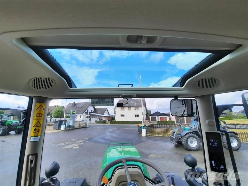 John Deere 6R 130 Traktory