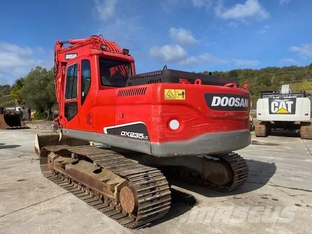 Doosan DX 235 LC Pásová rýpadla