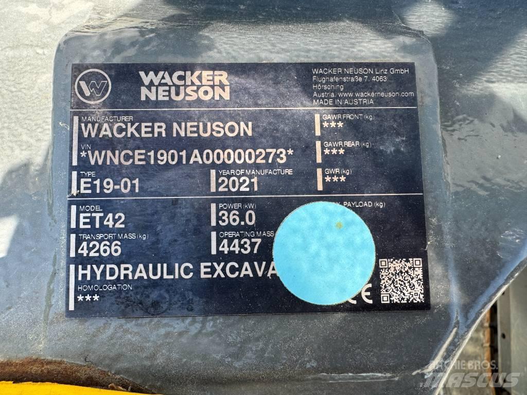 Wacker Neuson ET42 Pásová rýpadla