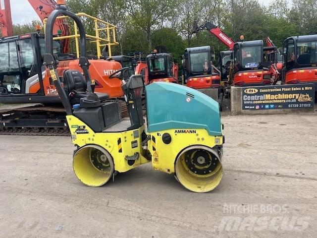 Ammann AXR 12 Tandemové válce