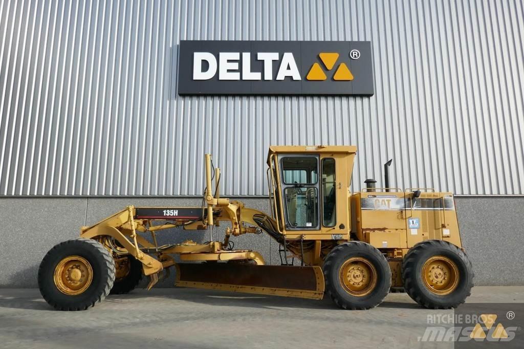 CAT 135H Grejdry