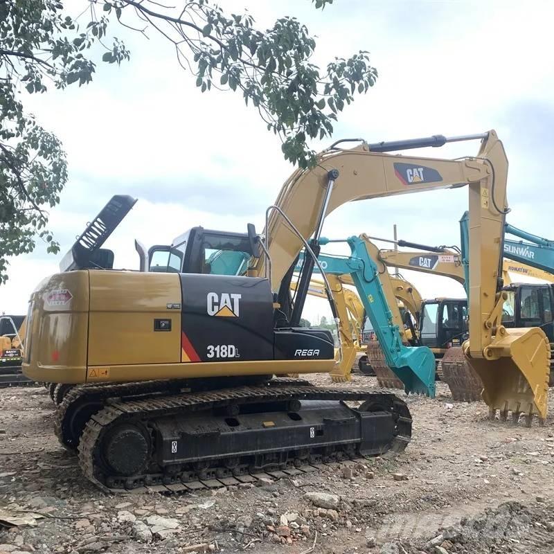 CAT 318 D Pásová rýpadla