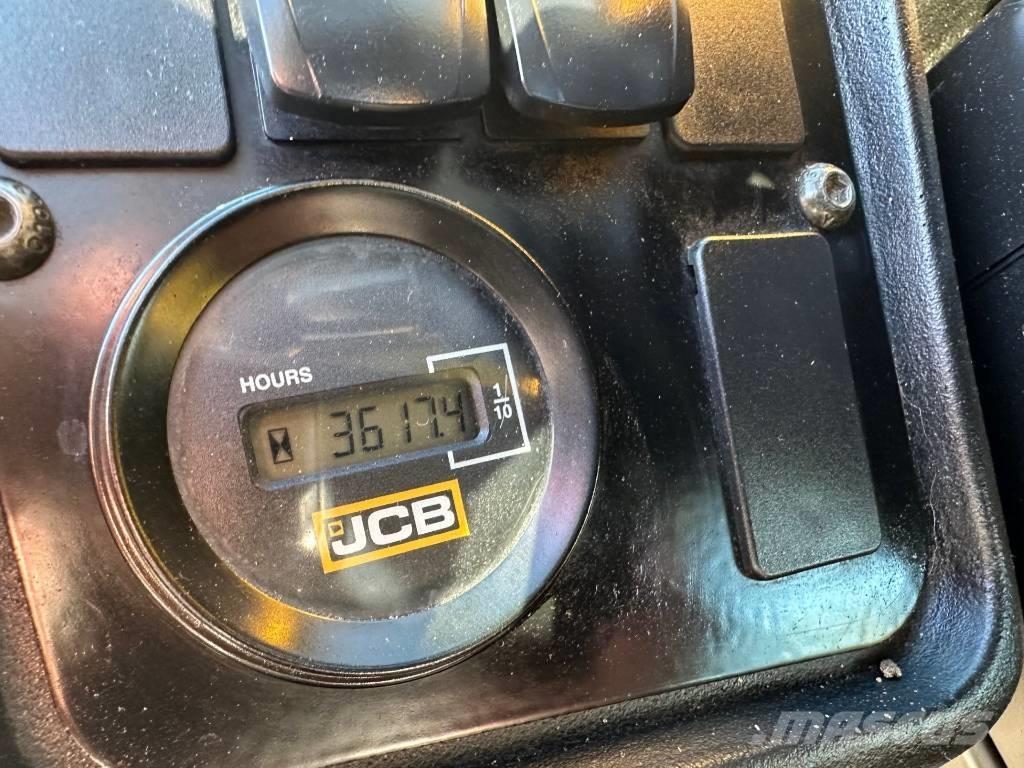 JCB 510-56 Teleskopické manipulátory