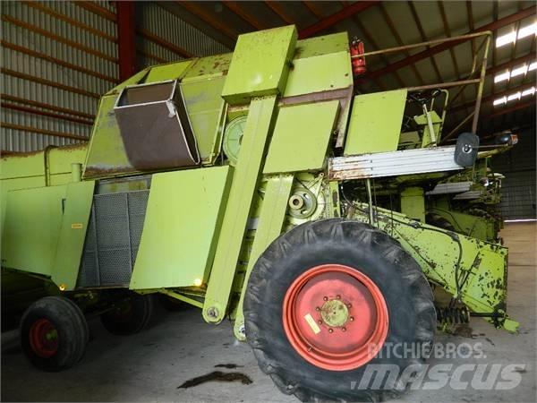 CLAAS Mercator 70 Sklízecí mlátičky