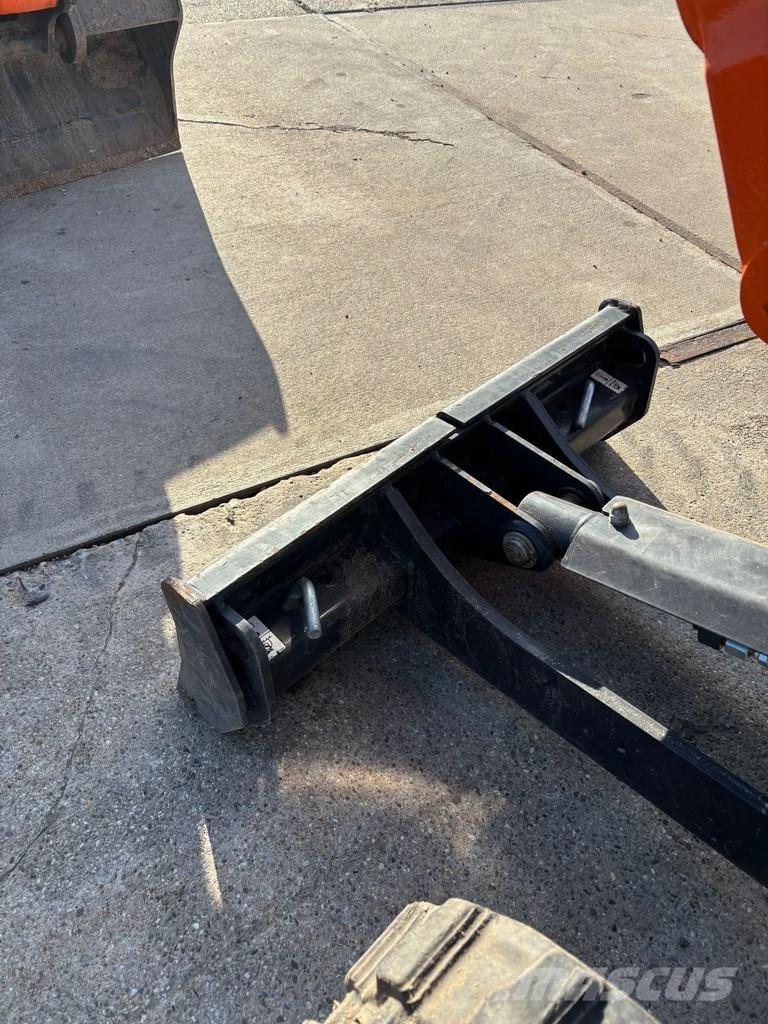 Doosan DX10Z Mini rýpadla < 7t