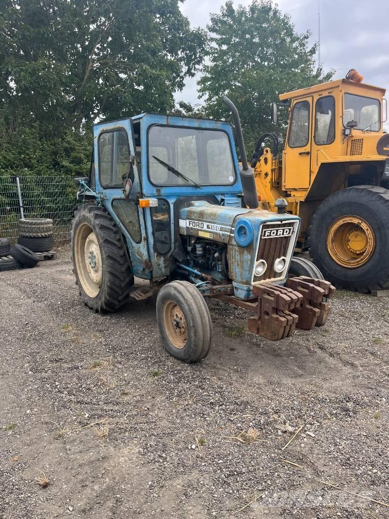 Ford 4100 Traktory