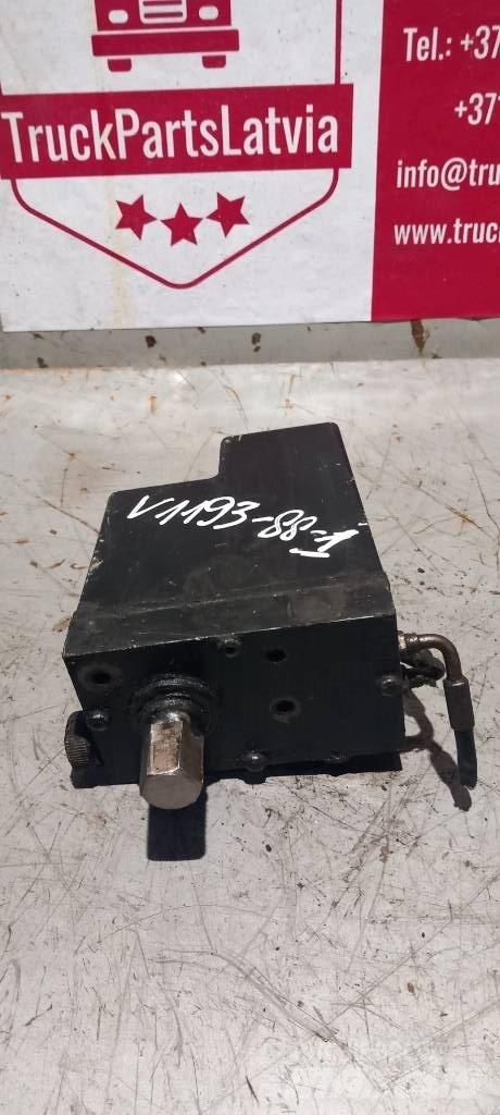 Volvo FH 12.  20917279 Hydraulika