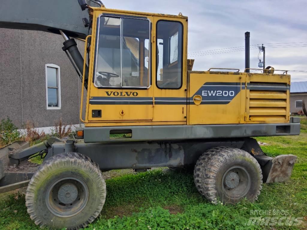 Volvo EW 200 Kolová rýpadla