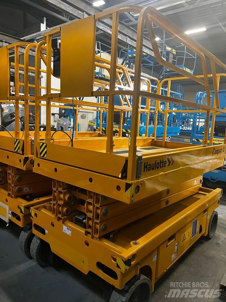 Haulotte Compact 10 Nůžková zvedací plošina