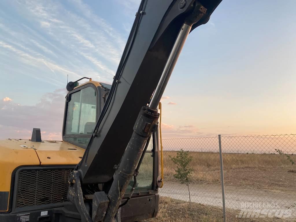 Volvo ECR 88 D Midi rýpadla 7t - 12t