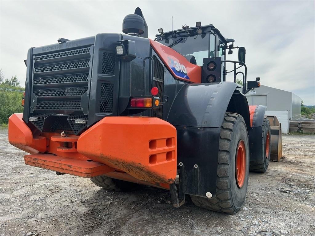 Hitachi ZW 310-6 Kolové nakladače
