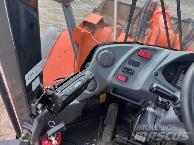 Hitachi ZW 310-6 Kolové nakladače