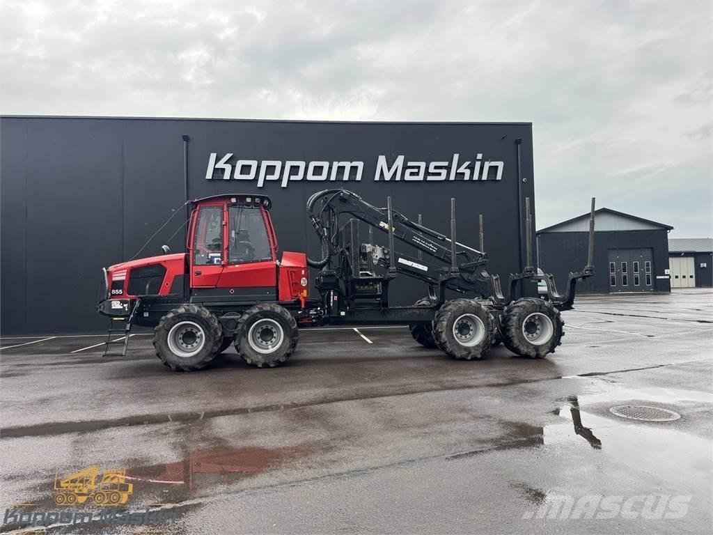 Komatsu 855 Vyvážecí traktory