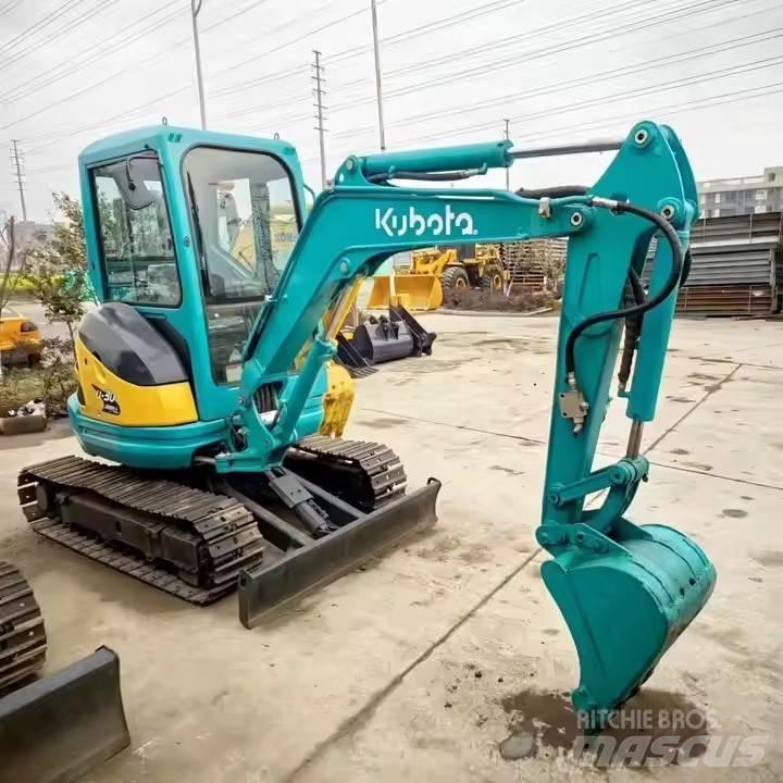 Kubota U30 Pásová rýpadla