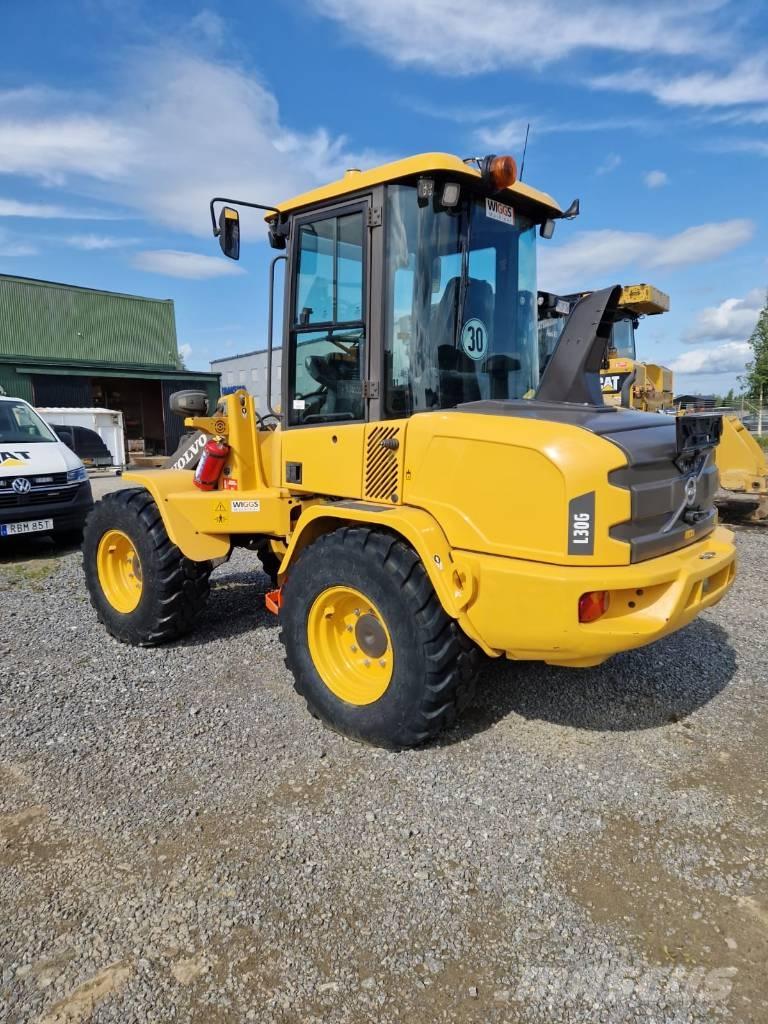 Volvo L 30 G Kolové nakladače