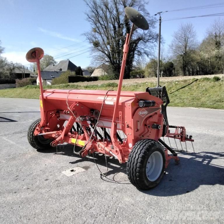 Kuhn Premia 300 Mechanické secí stroje