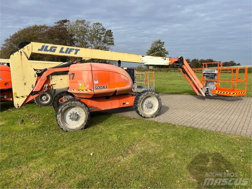 JLG 600 AJ Kloubové plošiny