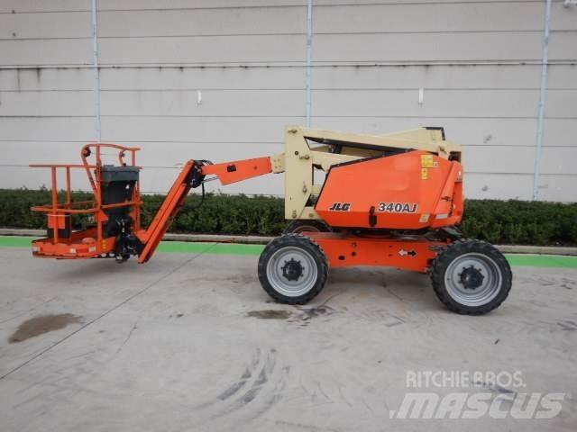 JLG 340AJ Kloubové plošiny