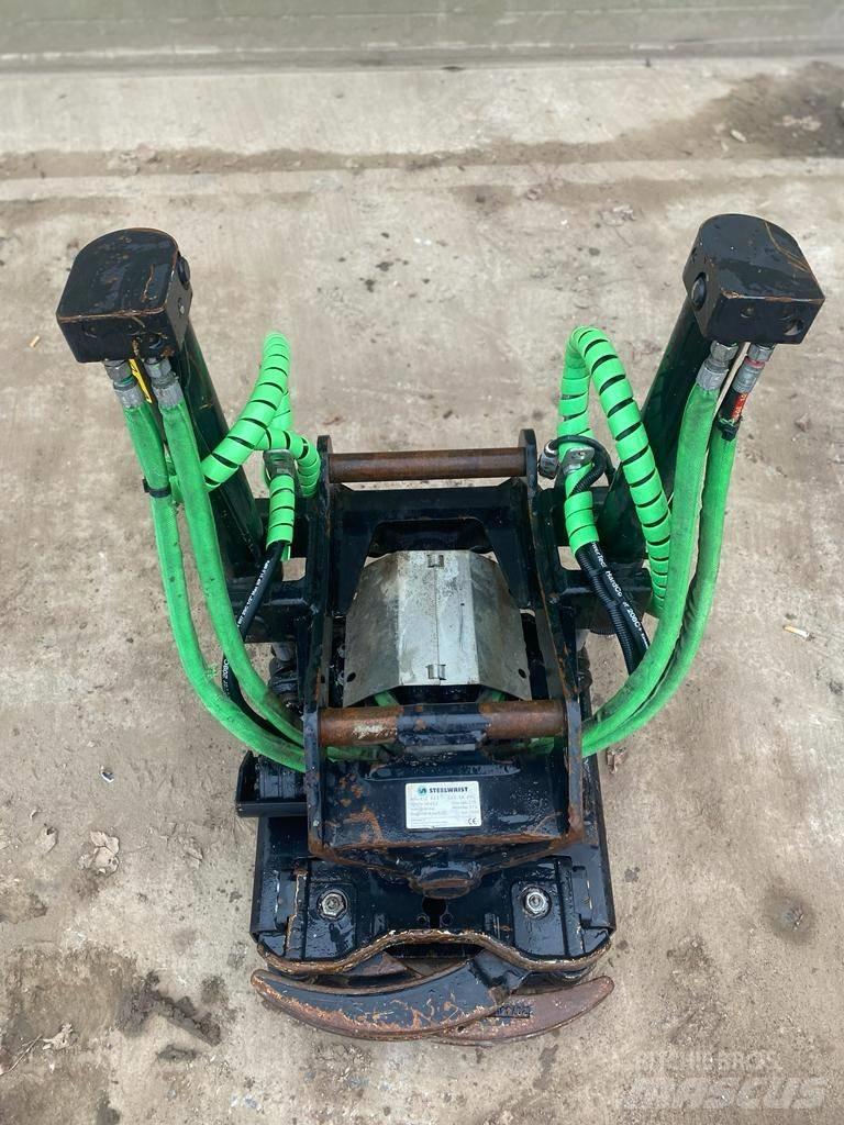 Steelwrist X12 S45 Rychlospojky