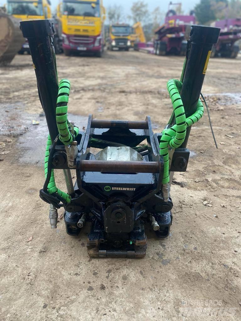 Steelwrist X12 S45 Rychlospojky