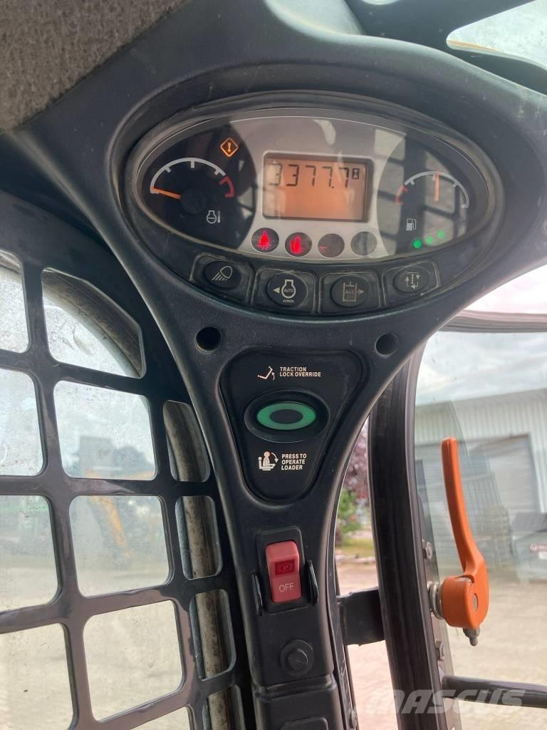 Bobcat T 770 Pásové nakladače