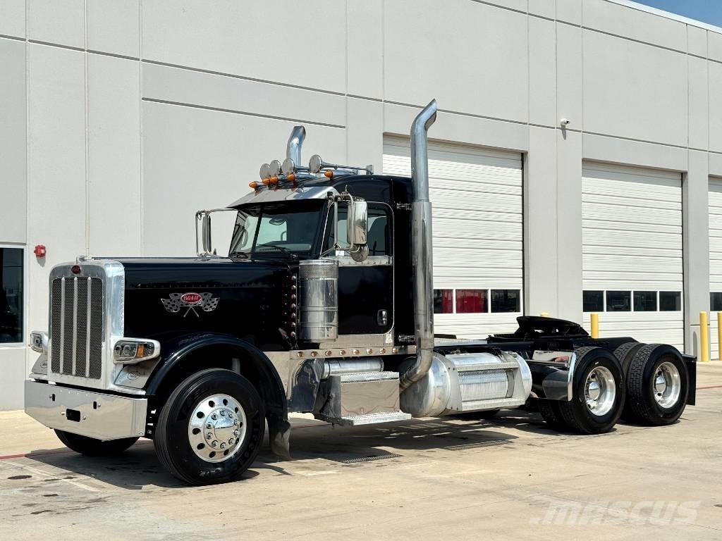 Peterbilt 389 Tahače
