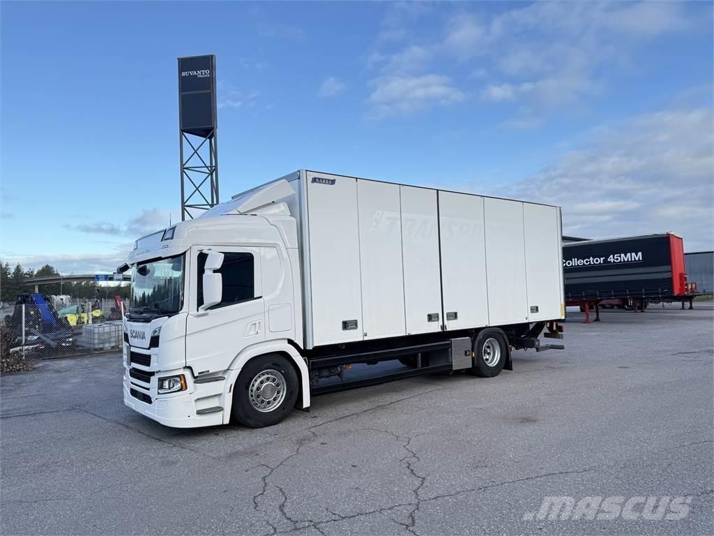 Scania P320 4X2 Skříňová nástavba