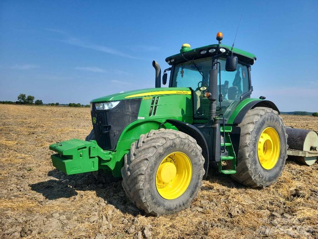 John Deere 7200 R Traktory