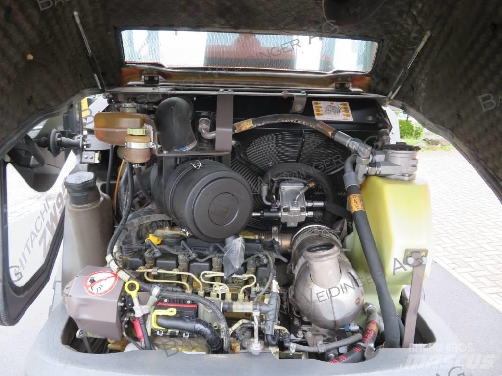Hitachi ZW 95 Kolové nakladače