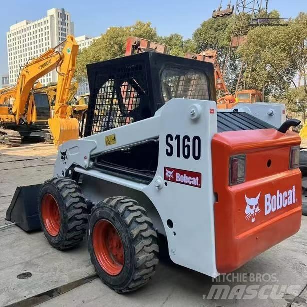 Bobcat S 160 Smykem řízené nakladače