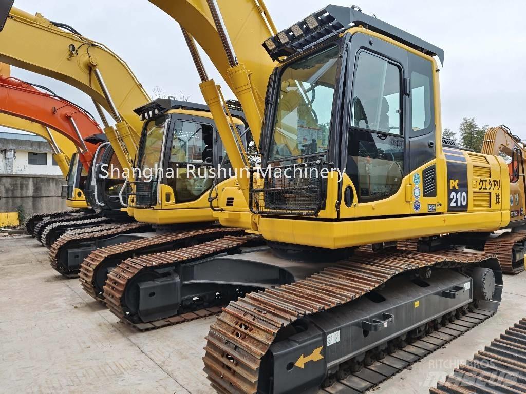 Komatsu PC210-8 Pásová rýpadla